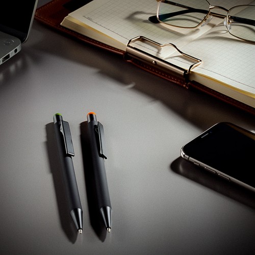 Ручка шариковая FACTOR BLACK со стилусом