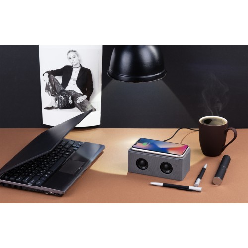 Bluetooth колонка Cool Gray с двумя динамиками (2х3Вт) и беспроводным зарядным устройством, переработанный пластик (RPET), серый