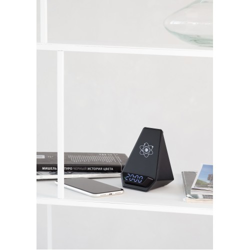 Настольная Bluetooth колонка (3Вт) Smart Pyramid с часами и беспроводным (15W) зарядным устройством, с подсветкой логотипа, черный
